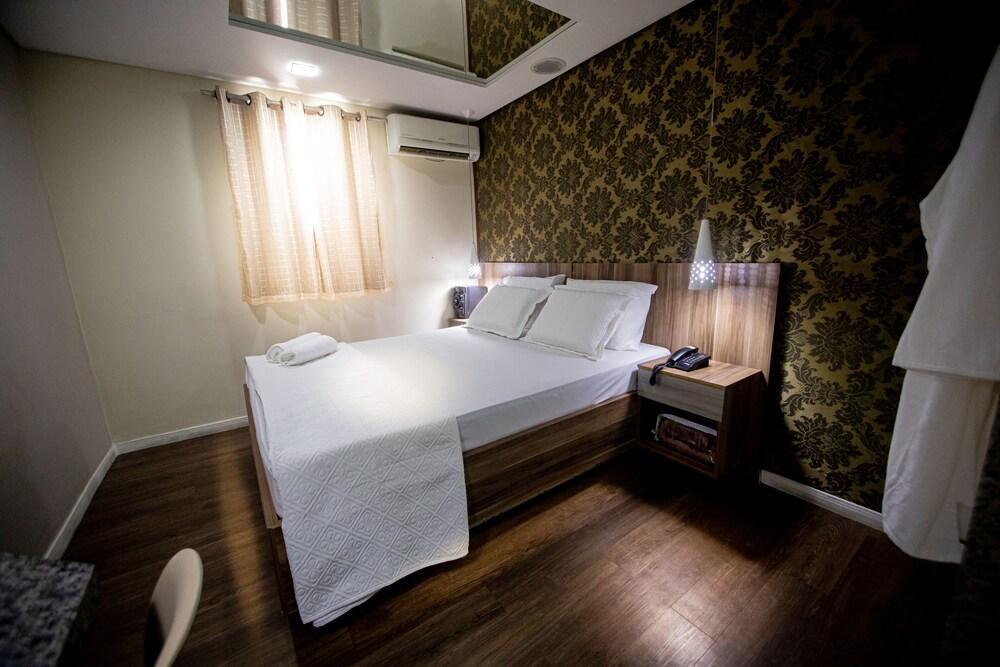 Hotel del amor Spot 3*