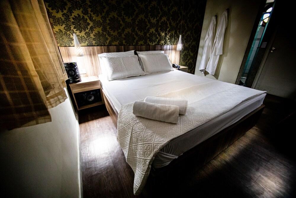 Hotel del amor Spot 3*